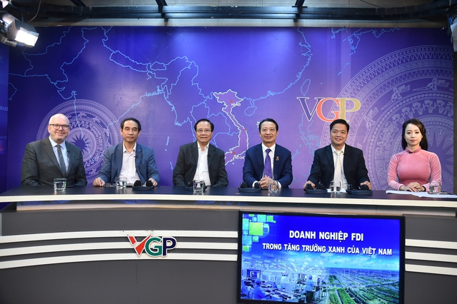 Tọa đàm: "Doanh nghiệp FDI trong tăng trưởng xanh của Việt Nam"
